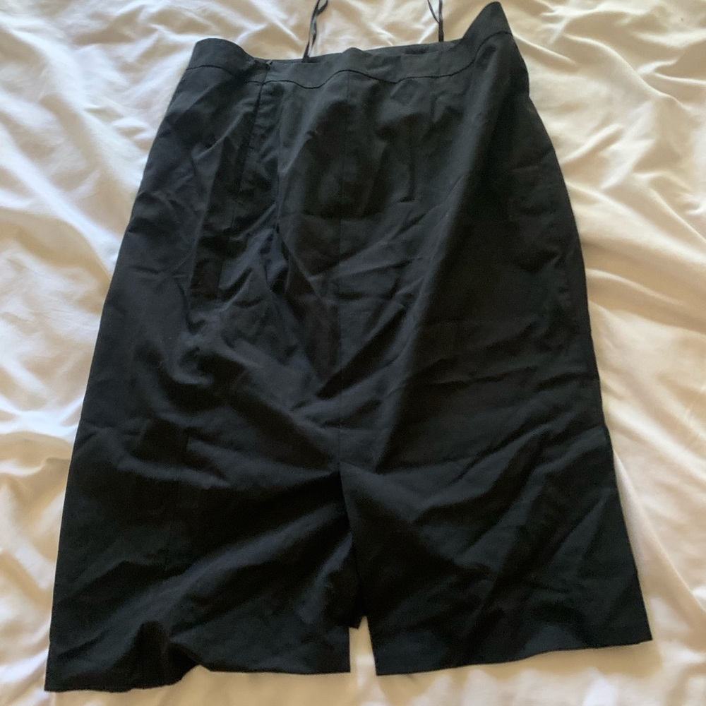 Black pencil skirt Lafayette 148 New York